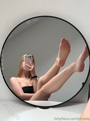 Kim Jule Nude Leaked Photo #83