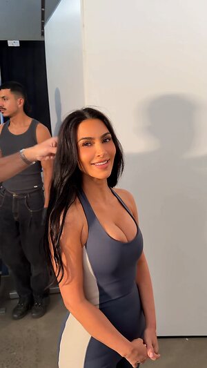 Kim Kardashian Hot leaked photo #21