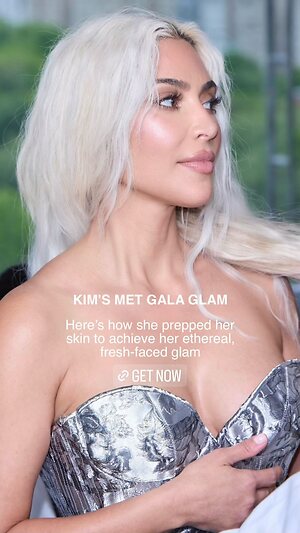 Kim Kardashian Hot leaked photo #46