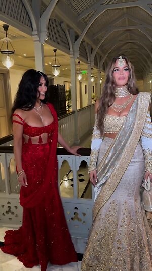 Kim Kardashian Hot leaked photo #70