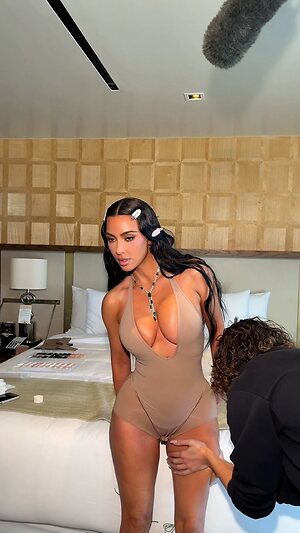 Kim Kardashian Hot leaked photo #91