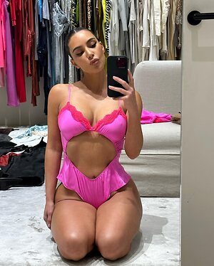 Kim Kardashian pink lingerie leaked photo #11