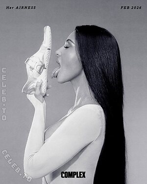 Kim Kardashian Nude Leaked Photo #54