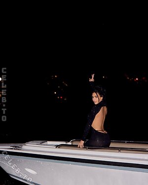 Kim Kardashian photo