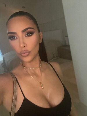 Kim Kardashian leaked photo #352