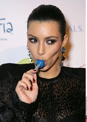 Kim Kardashian leaked photo #483