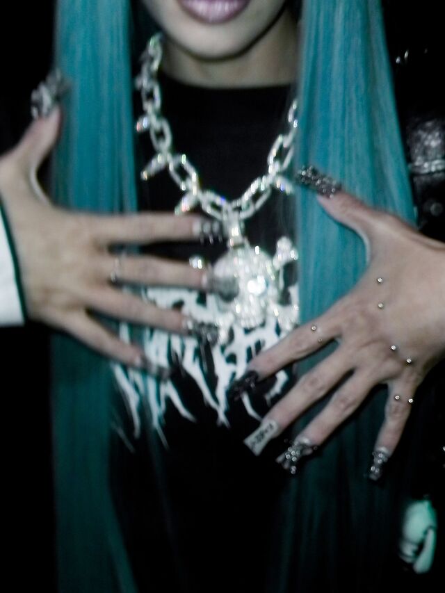 Kim Kardashian leaked photos