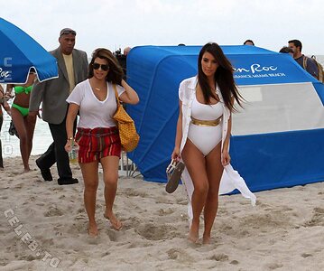 Kim Kardashian leaked photo #586