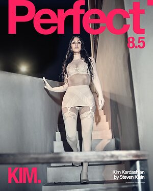 Kim Kardashian leaked photo #735