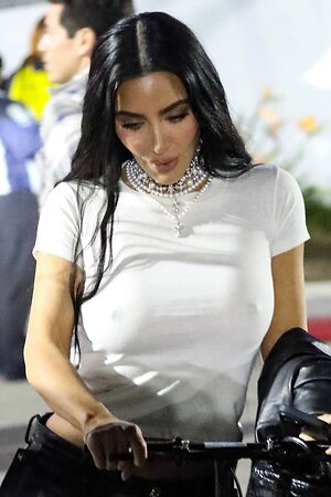 Kim Kardashian leaked photo #923