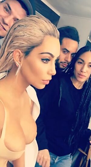 Kim Kardashian leaked photo #1076