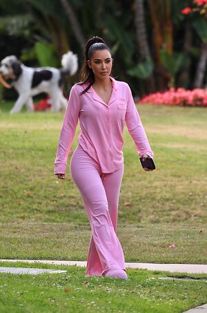 Kim Kardashian leaked photo #1204