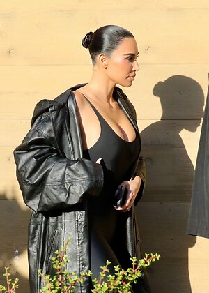 Kim Kardashian leaked photo #1251