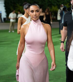 Kim Kardashian leaked photo #1322