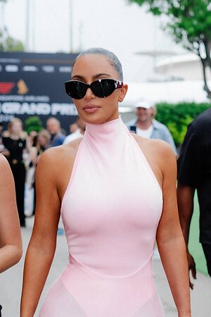 Kim Kardashian leaked photo #1330
