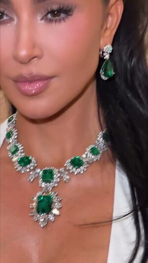 Kim Kardashian leaked photo #1395