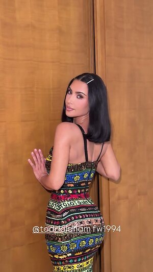 Kim Kardashian leaked photo #1423