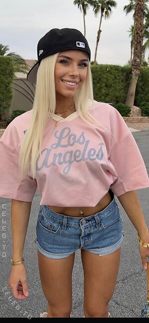 Kim Schiele Nude Leaked Photo #19