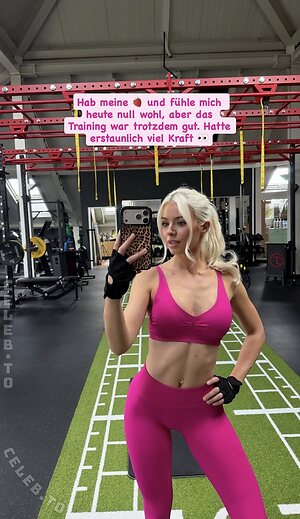 Kim Schiele leaked photo #165