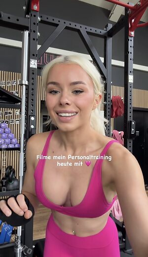 Kim Schiele leaked photo #166