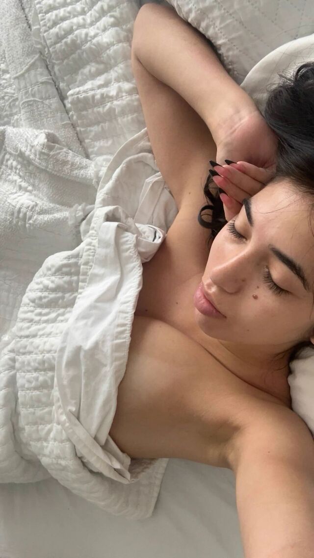 Kim Shwartz leaked photos