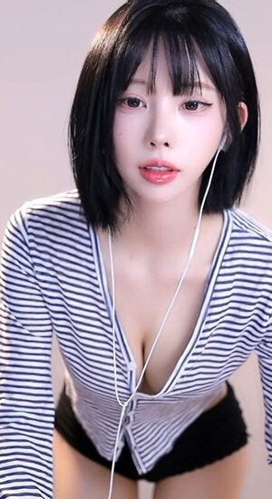 Kim Yu