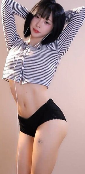Kim Yu leaked photo #32