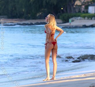 Kimberley Garner Nude Leaked Photo #101