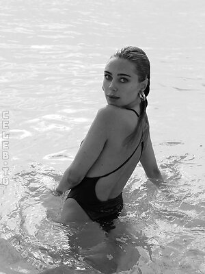 Kimberley Garner Nude Leaked Photo #245