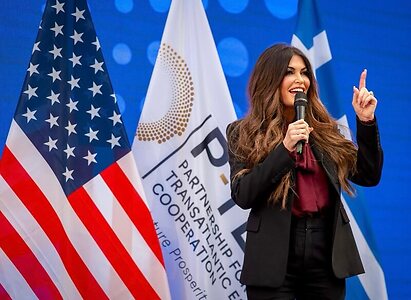 Kimberly Guilfoyle leaked photo #16