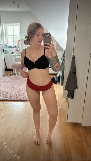 kimimotorsport Nude Leaked Photo #21