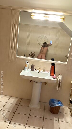 kimimotorsport Nude Leaked Photo #37
