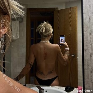 Kim.Lxv Nude Leaked Photo #15