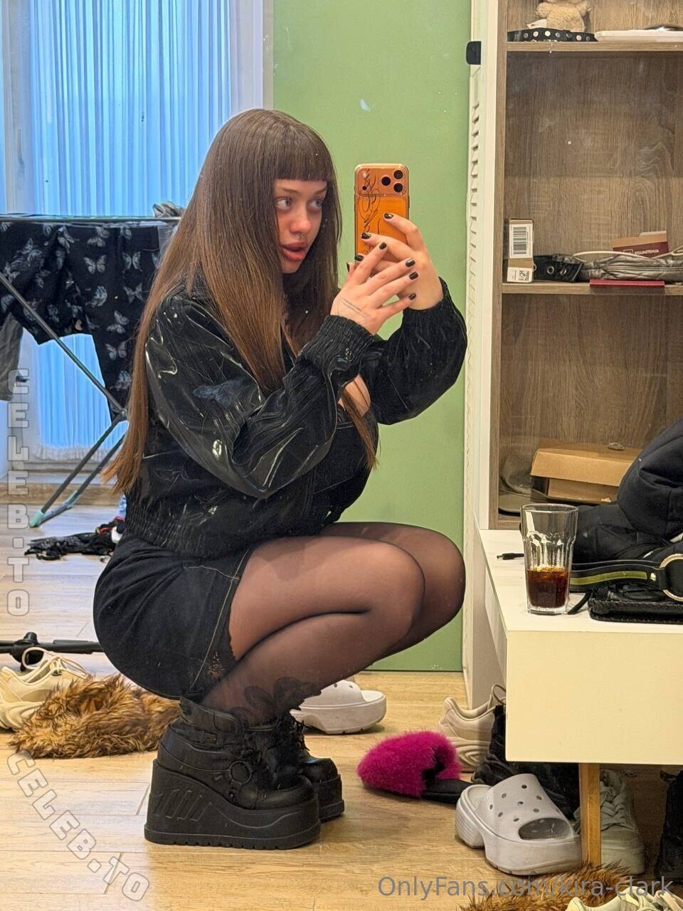Kira Clark photo