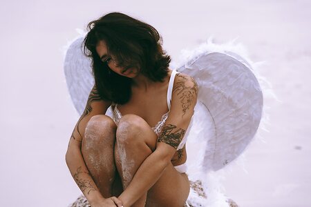Kira Herman leaked photo #7