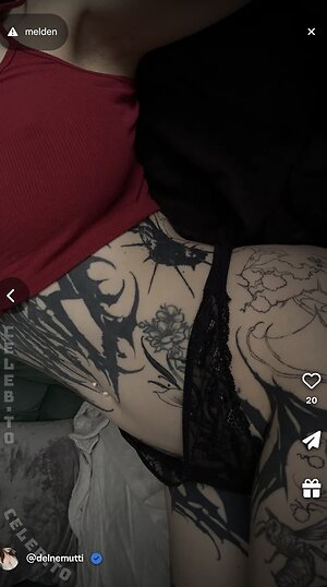 Kira-Julie leaked photo #36