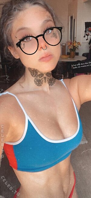 Kira Kosarin Nude Leaked Photo #7