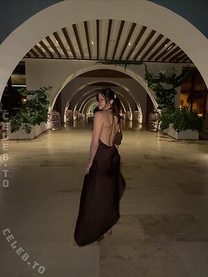 Kira Kosarin Nude Leaked Photo #18