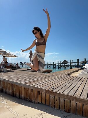 Kira Kosarin Nude Leaked Photo #23