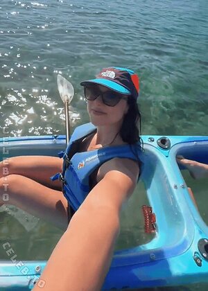 Kira Kosarin Nude Leaked Photo #35