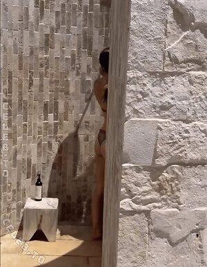 Kira Kosarin Nude Leaked Photo #36