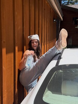 Kira Kosarin leaked photo #114