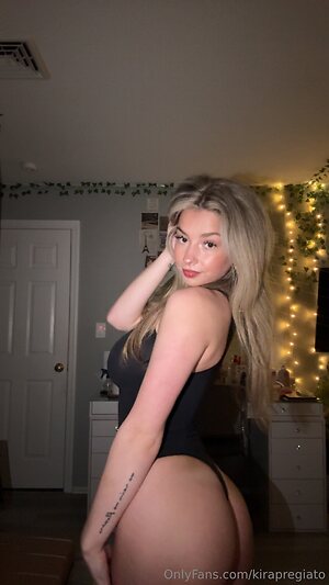 Kira Pregiato leaked photos