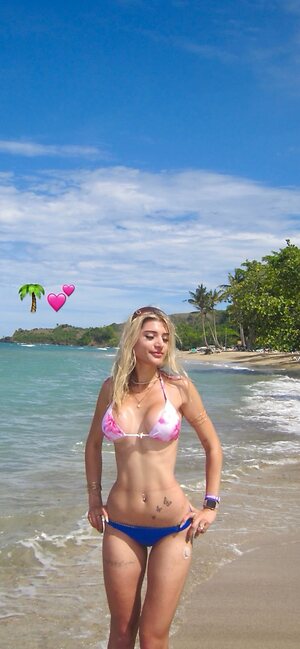 Kira21.xo leaked photos