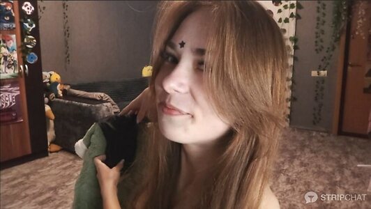 KiraLivee leaked photo #6