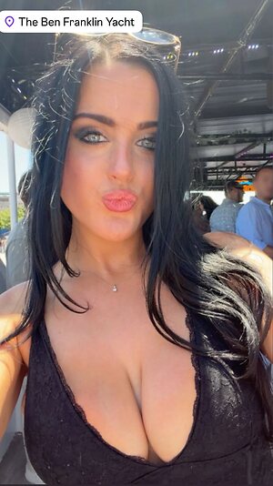 Kirsten D