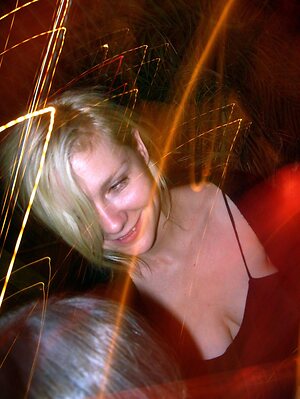 Kirsten Dunst leaked photo #73