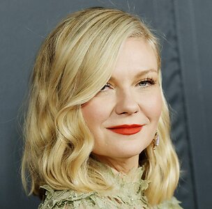 Kirsten Dunst leaked photo #93