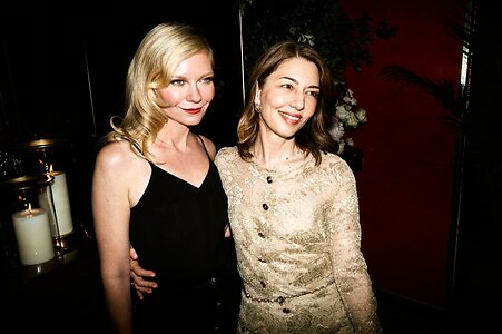 Kirsten Dunst leaked photo #94