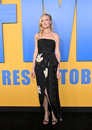 Kirsten Dunst leaked photo #109